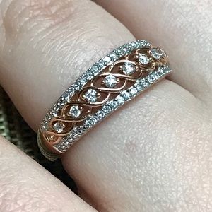 10k rose gold ring with 1/2ct diamonds
